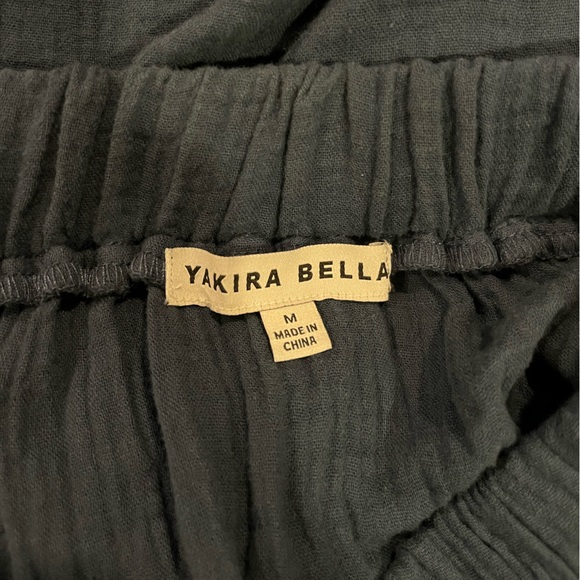 yakira bella ruffle maxi skirt, size medium - Picture 3 of 4